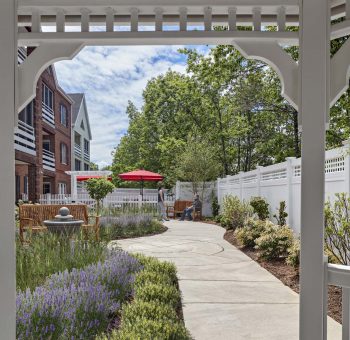 The Burnham Family Memory Care Residence_07